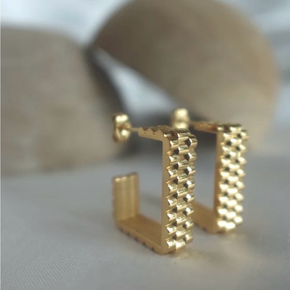 Gold Square Textured Earrings - Picture 3 of 4